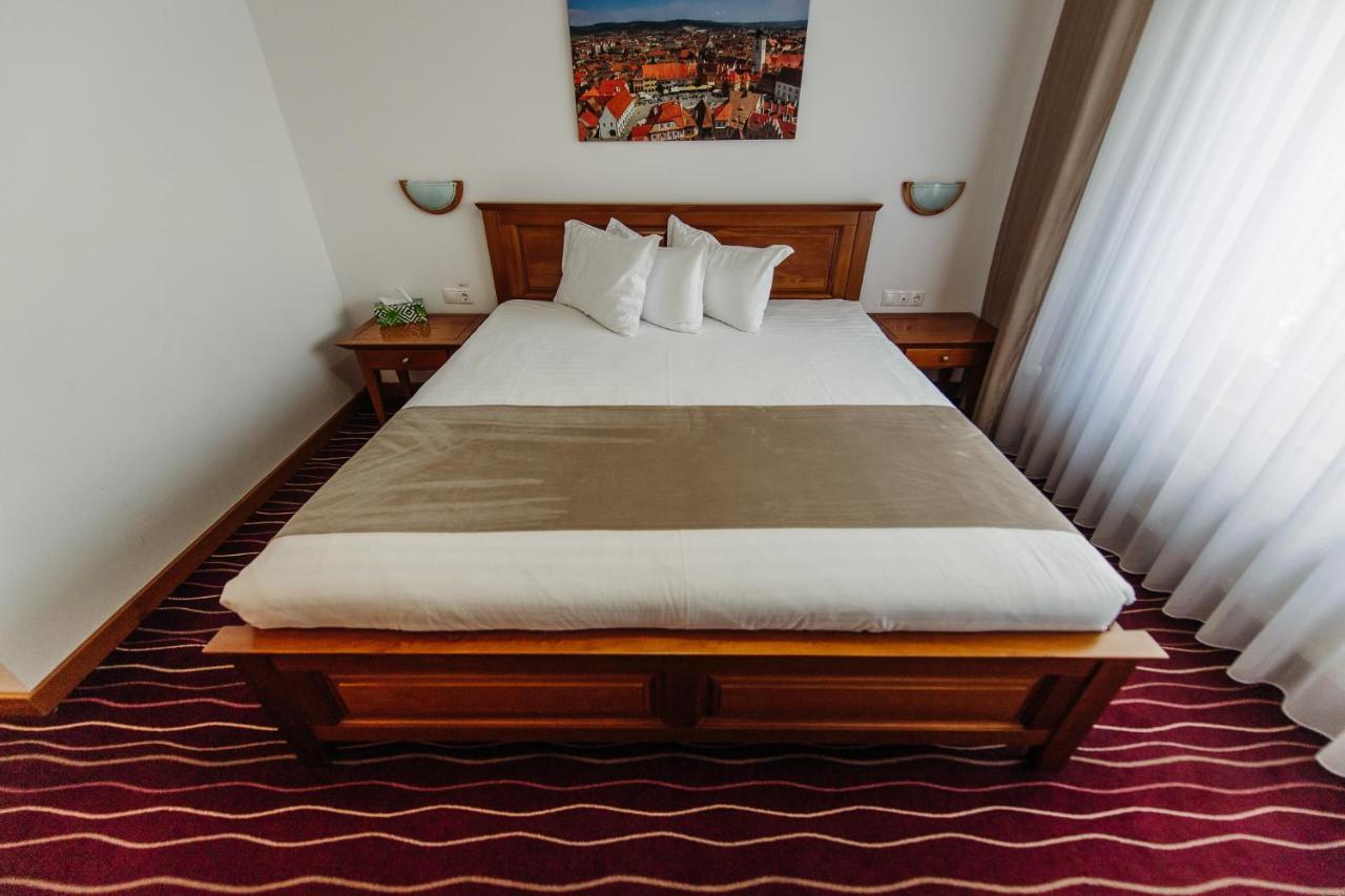 Hotel Boutique Damiani à Sibiu Extérieur photo