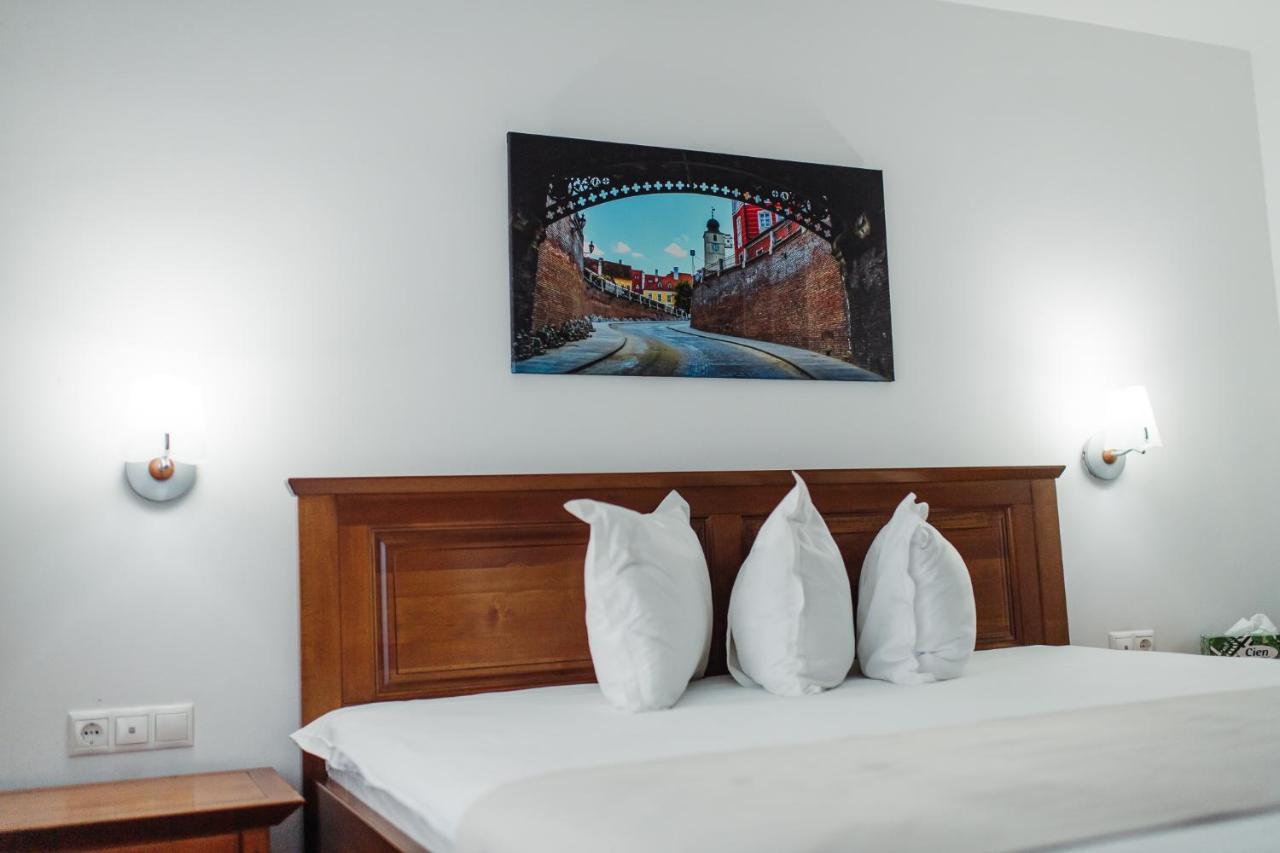 Hotel Boutique Damiani à Sibiu Extérieur photo